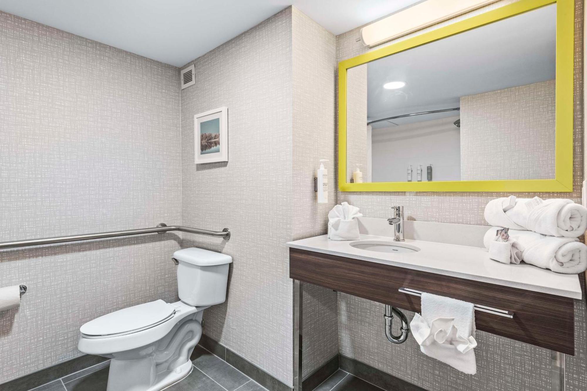 Hampton Inn Columbus-North Εξωτερικό φωτογραφία