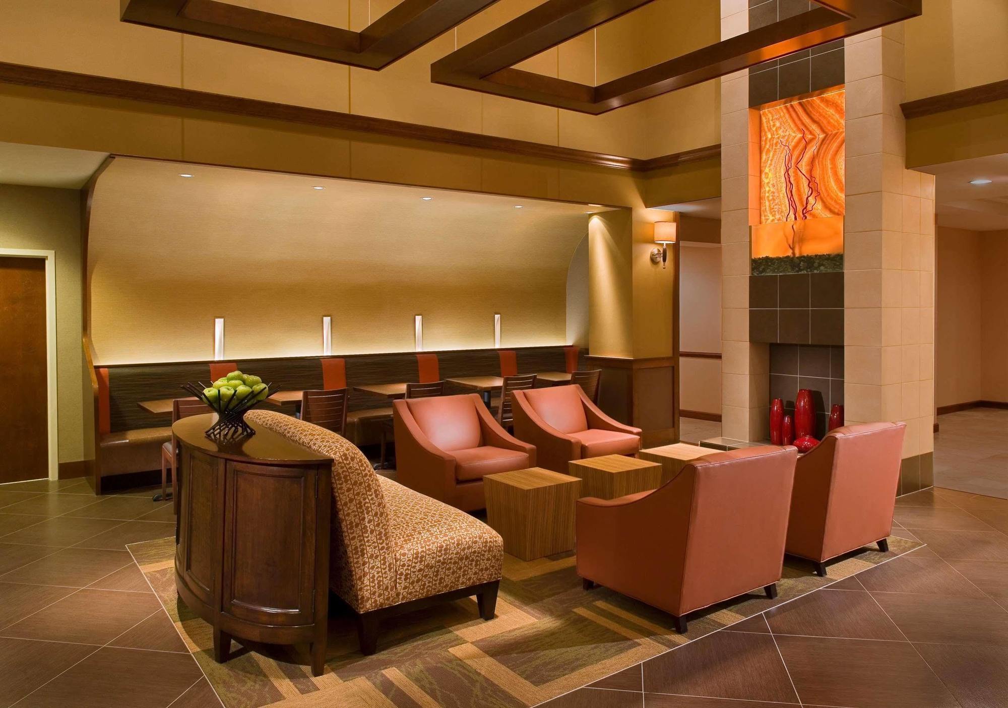 Hampton Inn Columbus-North Εξωτερικό φωτογραφία